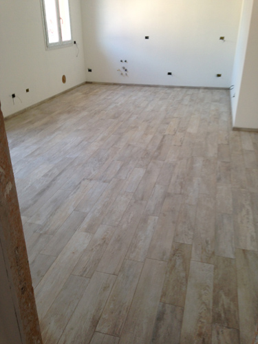 pavimento-appartamento-CERDOMUS-club-white-15x60-16x100